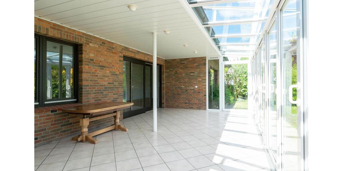 Charmanter Bungalow in Ofen mit Wintergarten, Garten und Garage – ideal zum Wohlfühlen! zimmer