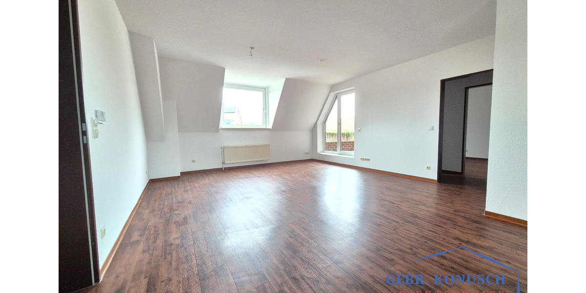 Dachgeschoßwohnung Meppen - 3 Zimmer, 105 m&sup2;, 920&euro; | Angebot:25882015