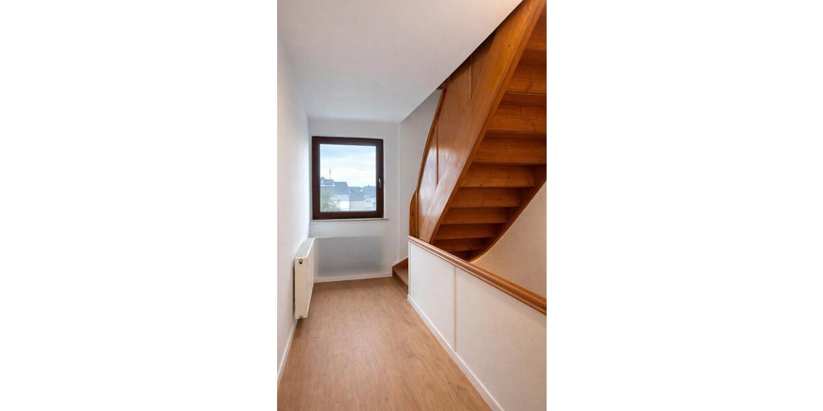 Erdgeschoßwohnung Leiningen - 3 Zimmer, 84 m&sup2;, 780&euro; | Angebot:25932678