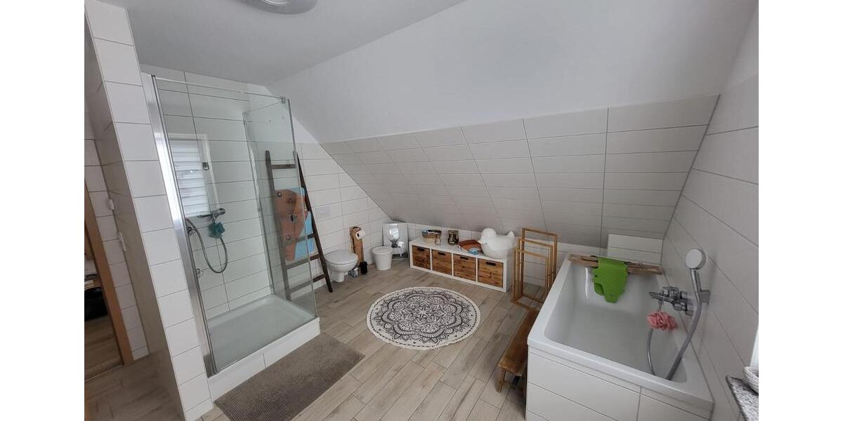 Einfamilienhaus Ilmenau Frauenwald - 5 Zimmer, 140 m&sup2;, 1.300&euro; | Angebot:26225849