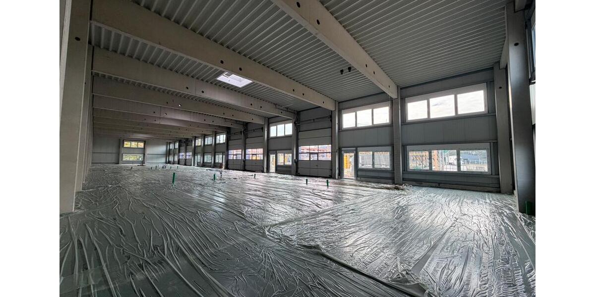 Neubau Gewerbehallen Lagerhallen mit optionaler Büroeinheit zimmer
