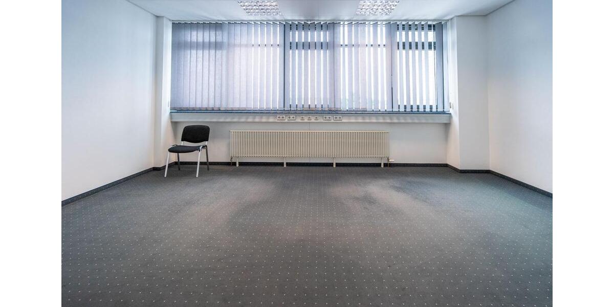 Gewerbeobjekt Laichingen - 3.500&euro; | Angebot:24774890