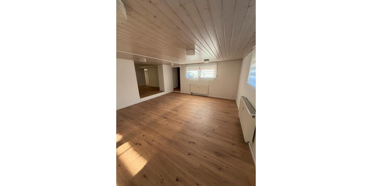 Etagenwohnung Hechingen - 3 Zimmer, 75 m&sup2;, 850&euro; | Angebot:25351948