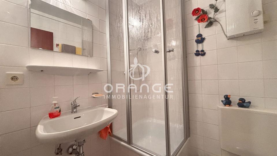 *** Möblierte 2-Zimmer-Wohnung mit 2 Balkonen & TG-Stellplatz in RiedenburgGundlfing zur Miete *** 2 zimmer