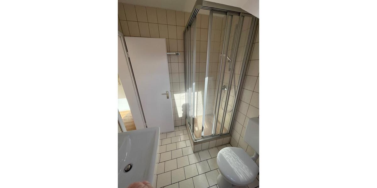 Dachgeschoßwohnung Aalen Dewangen - 1 Zimmer, 20 m&sup2;, 650&euro; | Angebot:24755076