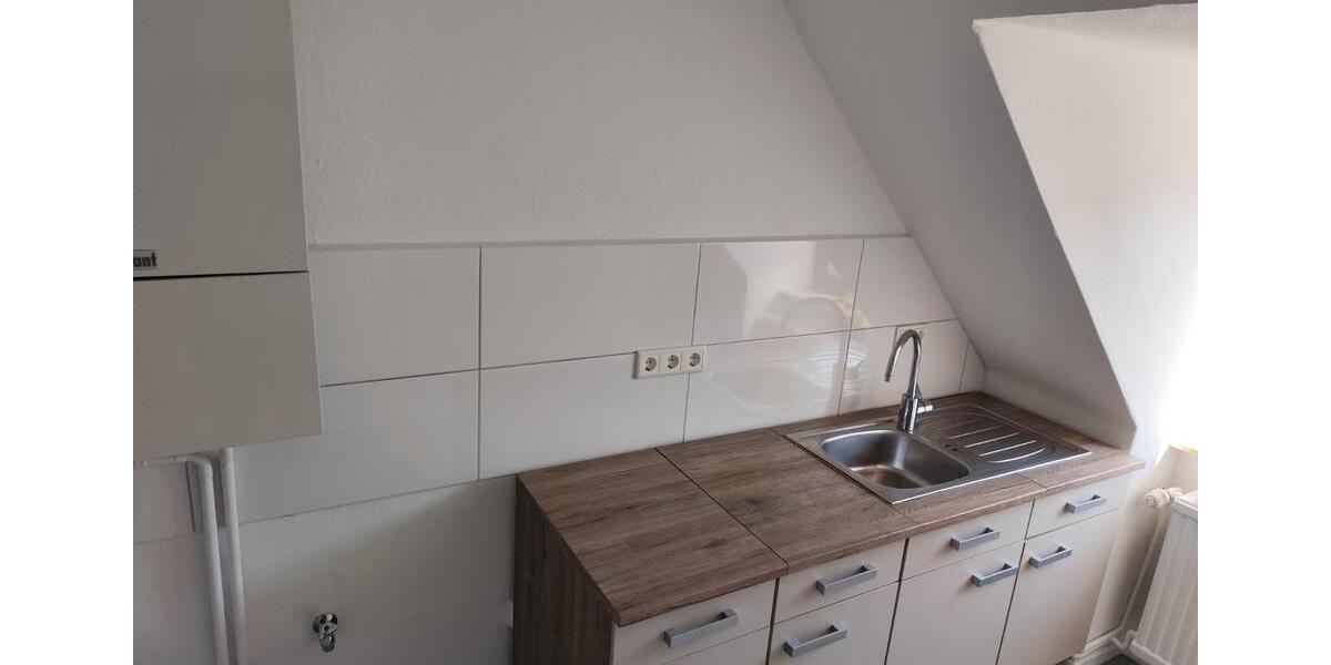 Dachgeschoßwohnung Hannover Vahrenwald-List - 3 Zimmer, 65 m&sup2;, 660&euro; | Angebot:26562581