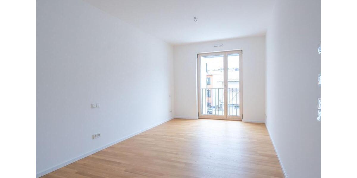 Einfamilienhaus Viechtach - 4 Zimmer, 130 m&sup2;, 1.235&euro; | Angebot:23816995