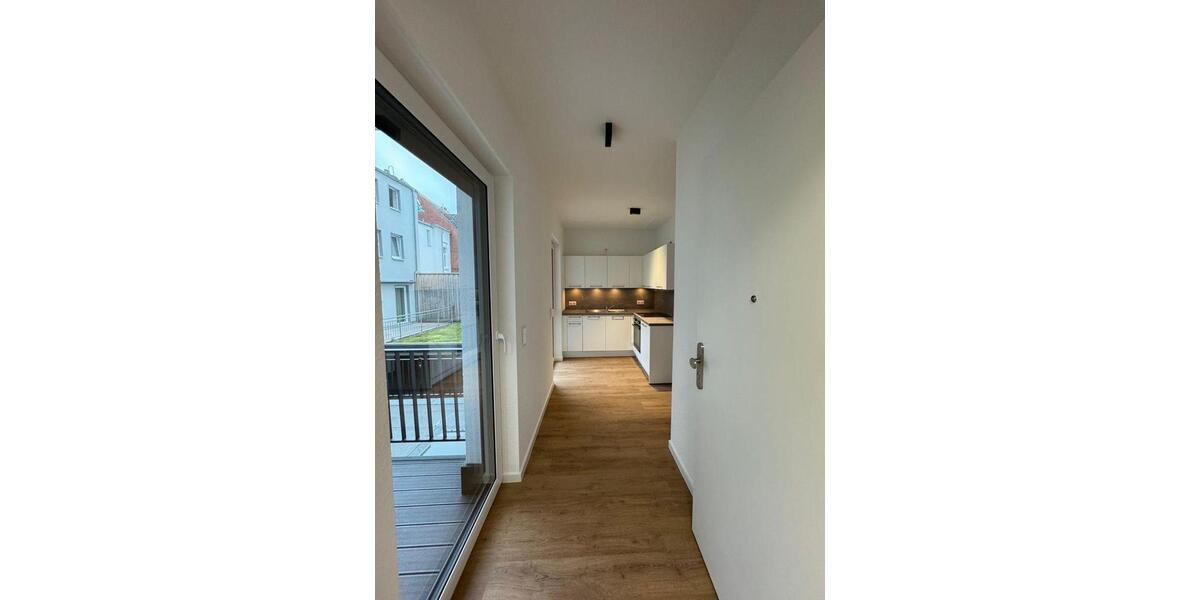Etagenwohnung Hannover - 1 Zimmer, 40 m&sup2;, 870&euro; | Angebot:26480917
