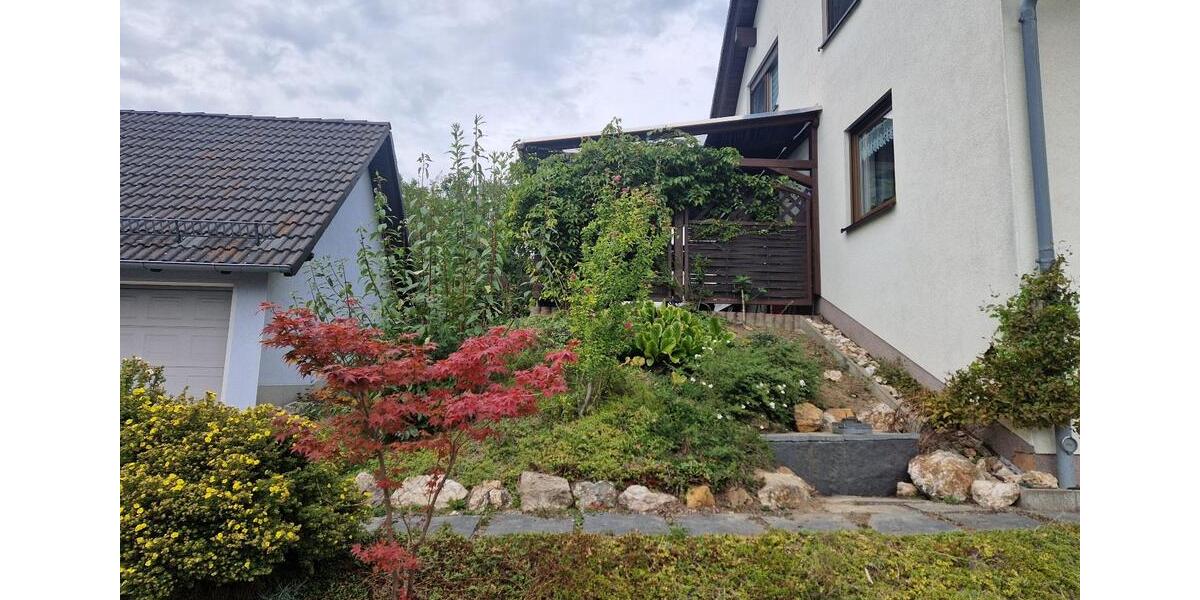 Etagenwohnung Gefell - 6 Zimmer, 180 m&sup2;, 320&euro; | Angebot:26020431