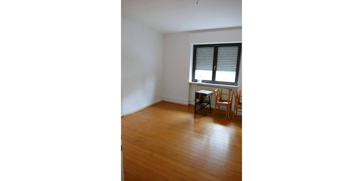 Etagenwohnung Karlsruhe Südweststadt - 3 Zimmer, 82 m&sup2;, 1.200&euro; | Angebot:26170663