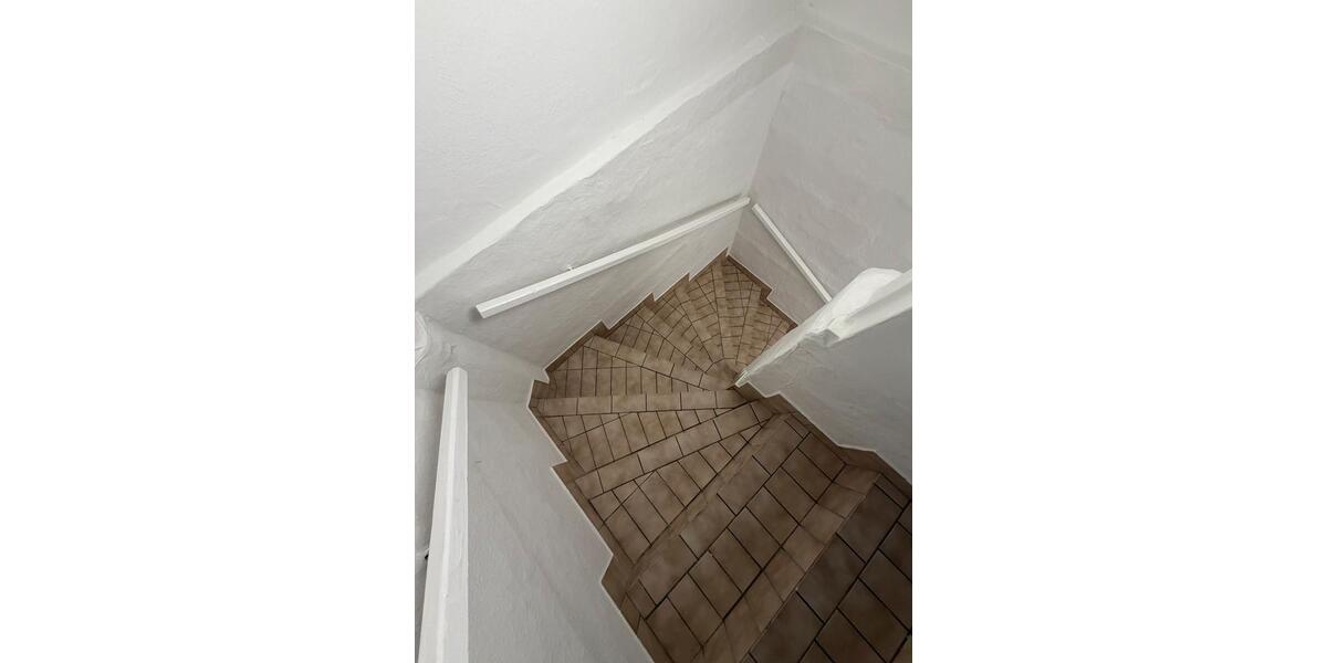 Einfamilienhaus Hünfeld - 4 Zimmer, 100 m&sup2;, 890&euro; | Angebot:26023320