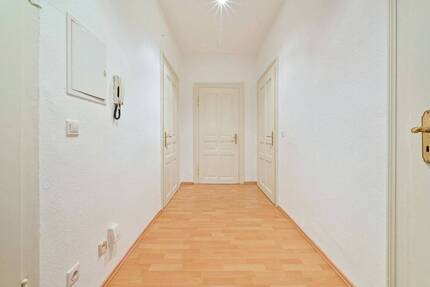 Wohnung Chemnitz Sonnenberg - 3 Zimmer, 67 m&sup2;, 375&euro; | Angebot:26841963
