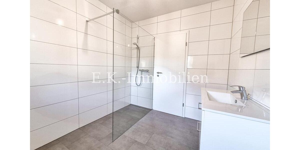Erdgeschoßwohnung Rhauderfehn - 3 Zimmer, 110 m&sup2;, 880&euro; | Angebot:25803533