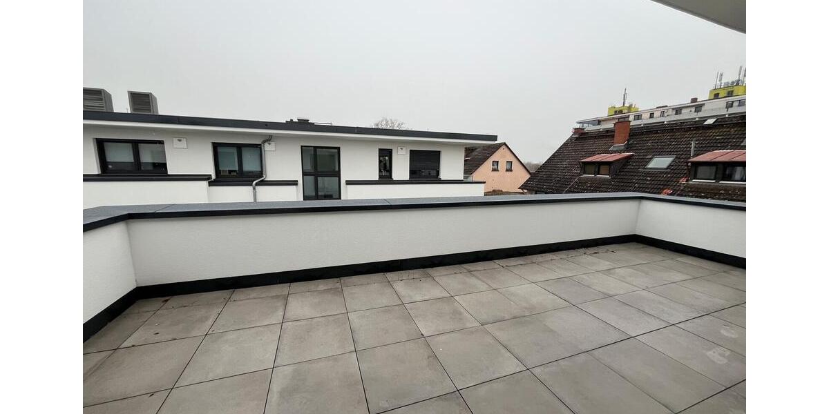 Dachgeschoßwohnung Wiesbaden Mainz-Kastel - 2 Zimmer, 83 m&sup2;, 1.450&euro; | Angebot:24849717