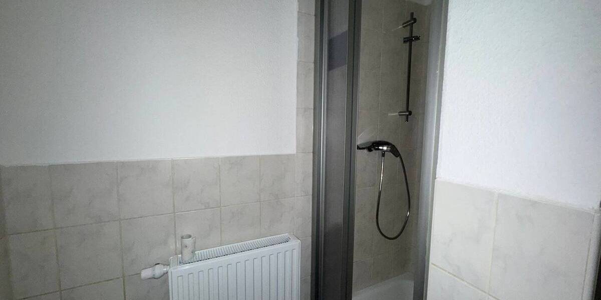 Etagenwohnung Görlitz Innenstadt - 3 Zimmer, 69 m&sup2;, 400&euro; | Angebot:26189198