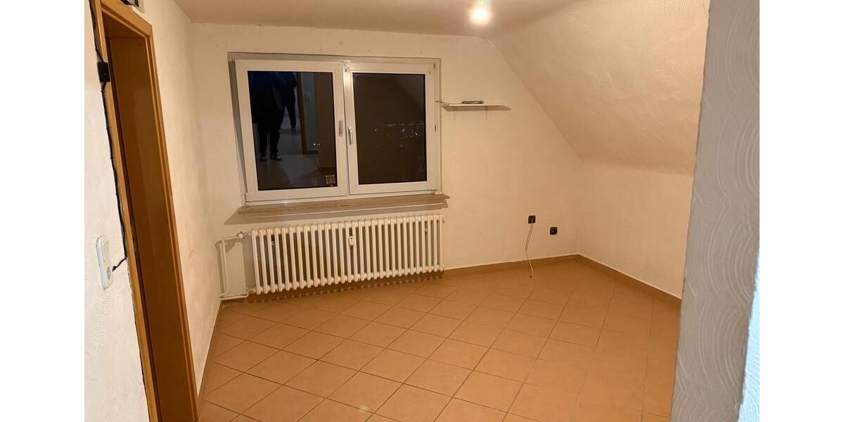 Dachgeschoßwohnung Werdohl - 3 Zimmer, 52 m&sup2;, 600&euro; | Angebot:24695156