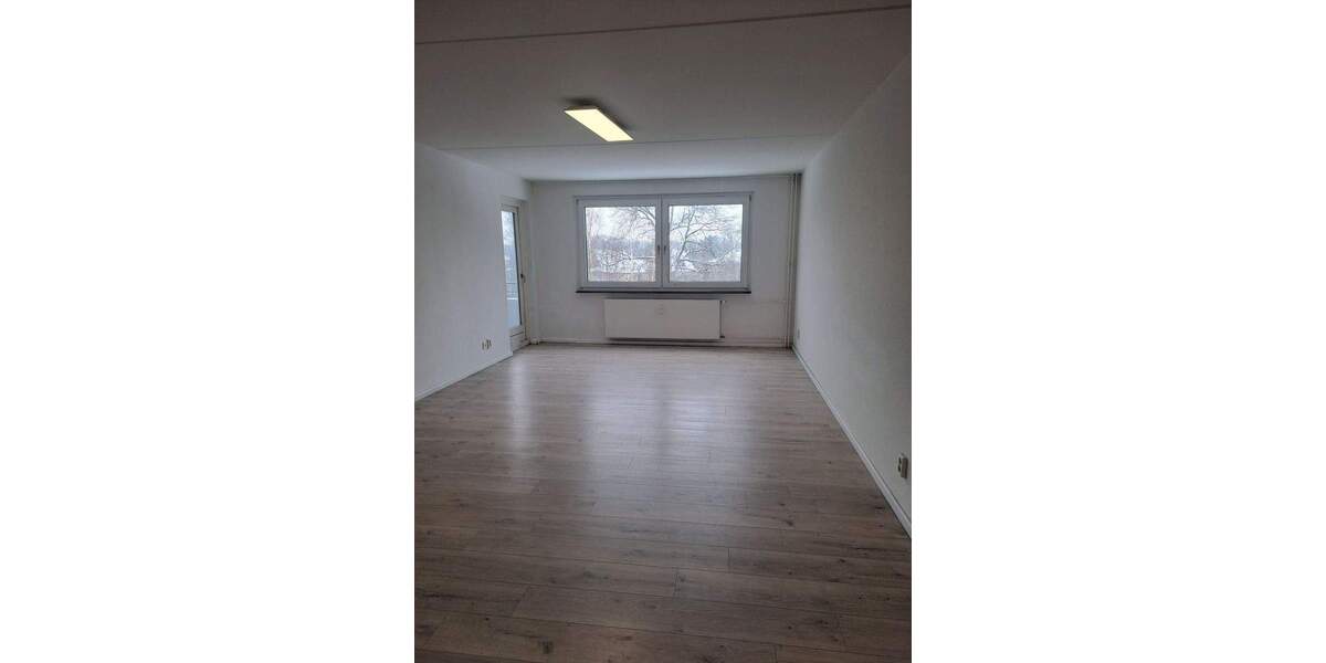 Etagenwohnung Neumünster Gadeland - 3 Zimmer, 74 m&sup2;, 670&euro; | Angebot:25139668