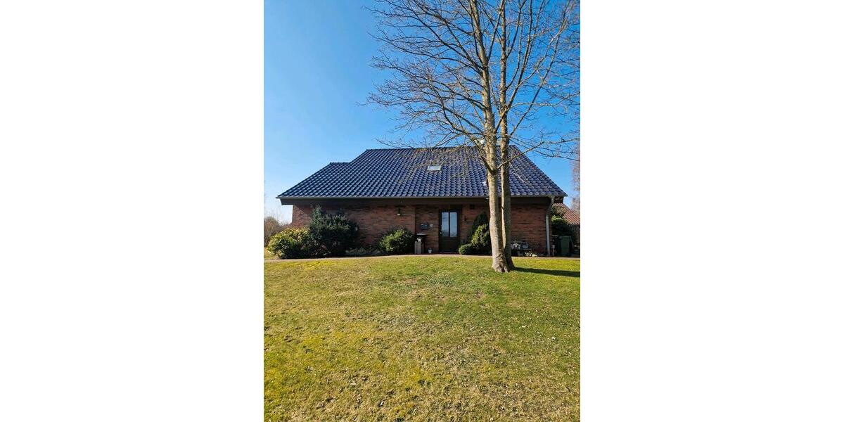 Einfamilienhaus Hennstedt - 8 Zimmer, 140 m&sup2;, 1.150&euro; | Angebot:25867495