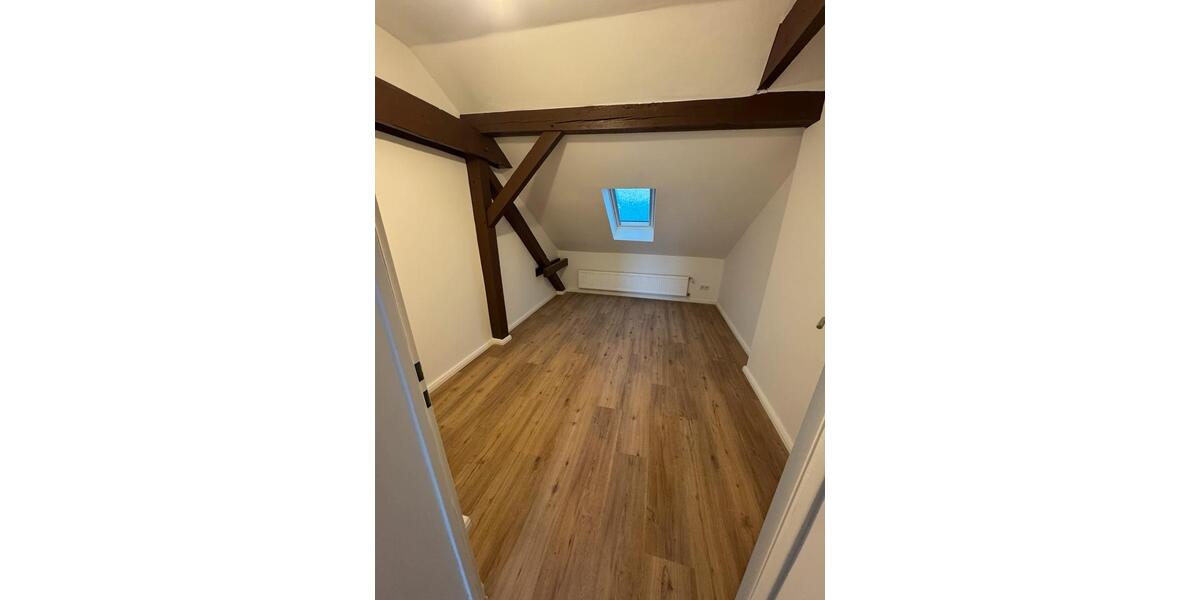 Dachgeschoßwohnung Brandenburg an der Havel - 3 Zimmer, 80 m&sup2;, 960&euro; | Angebot:26101969