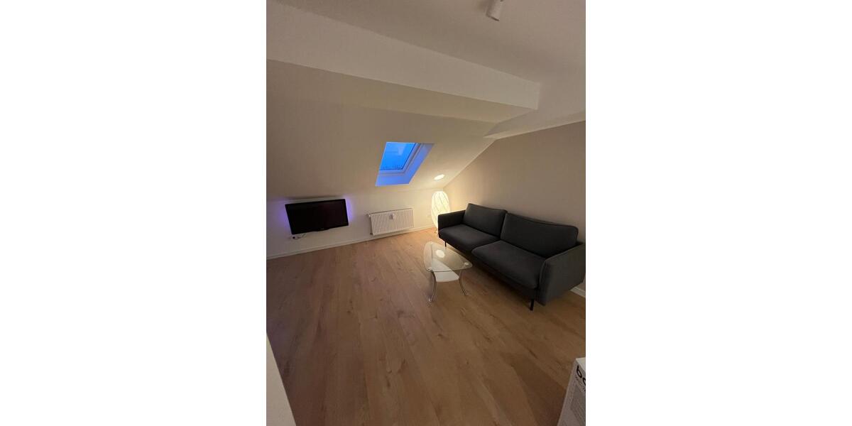 Dachgeschoßwohnung Seevetal Hagolt - 1 Zimmer, 30 m&sup2;, 850&euro; | Angebot:26526953