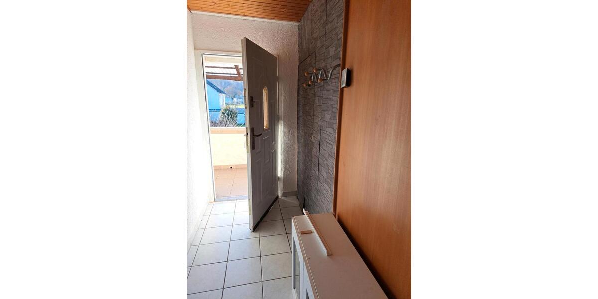 in schaafheim.3 zimmer wochnug.zu wermieten 3 zimmer