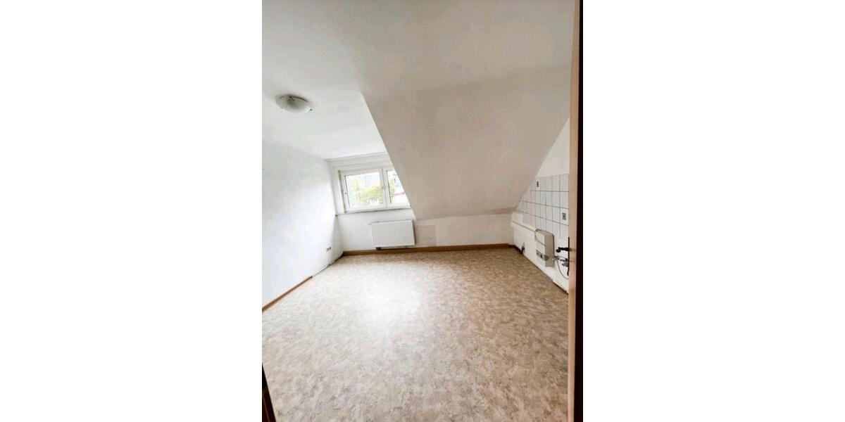 Dachgeschoßwohnung Niederfischbach - 3 Zimmer, 84 m&sup2;, 800&euro; | Angebot:24639748