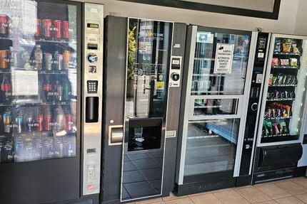 Gut laufender und komplett ausgestatteter 24h Automatenshop