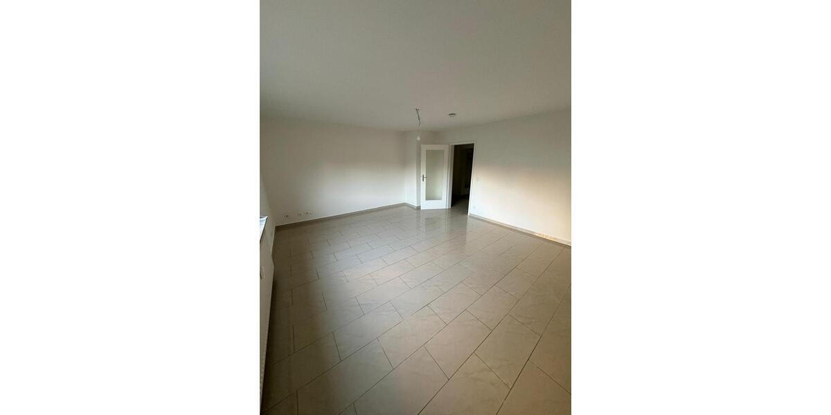 Erdgeschoßwohnung Pforzheim Nordstadt - 2 Zimmer, 60 m&sup2;, 730&euro; | Angebot:24853862