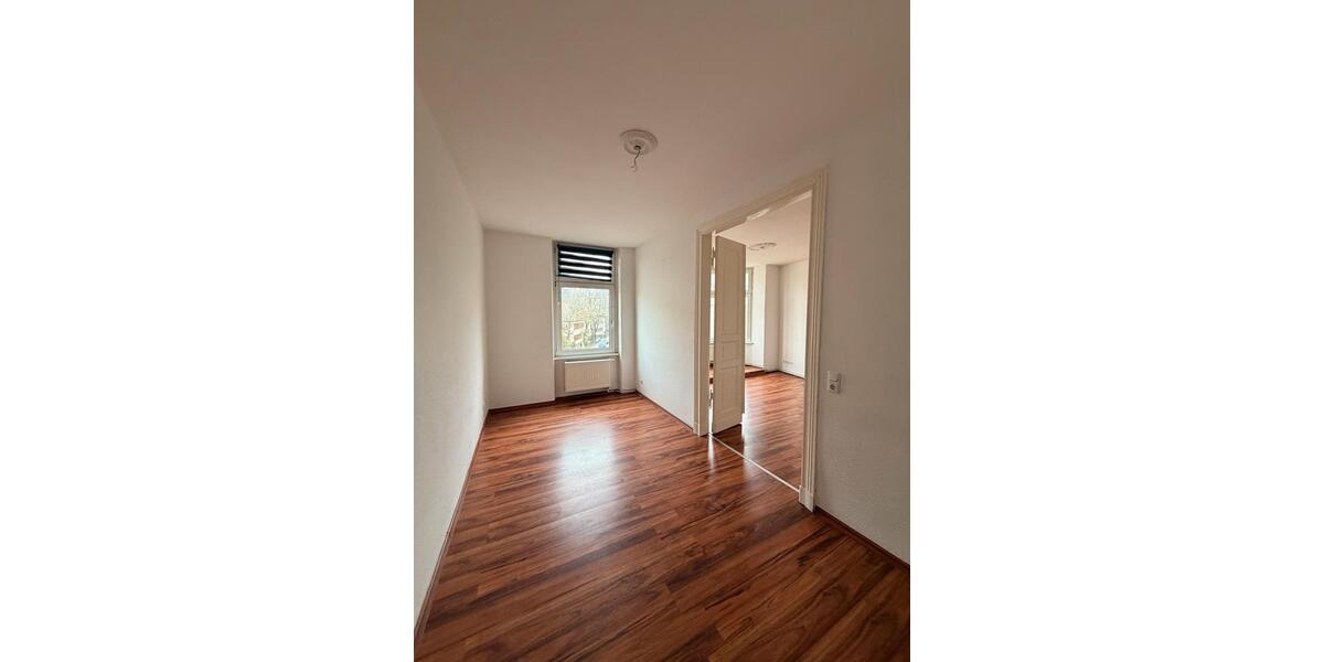Etagenwohnung Magdeburg Leipziger Straße - 3 Zimmer, 97 m&sup2;, 600&euro; | Angebot:25960419