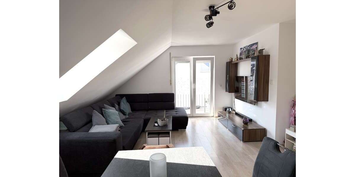Etagenwohnung Mörfelden-Walldorf Walldorf - 3 Zimmer, 83 m&sup2;, 1.050&euro; | Angebot:25512523