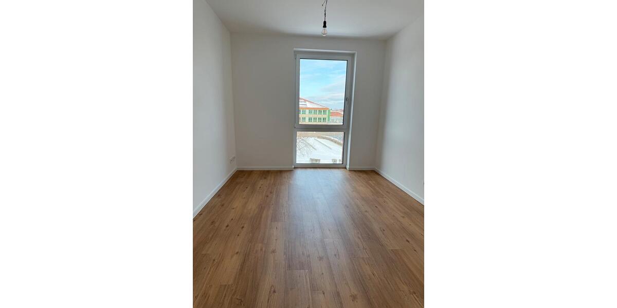 Etagenwohnung Garbsen - 5 Zimmer, 152 m&sup2;, 2.559&euro; | Angebot:24443632