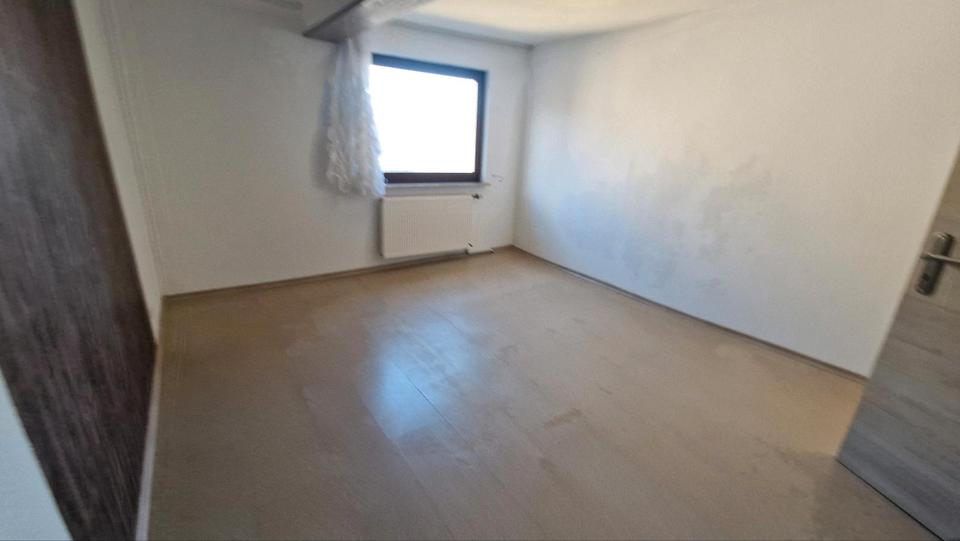 Einfamilienhaus Katzenelnbogen - 4 Zimmer, 135 m&sup2;, 1.050&euro; | Angebot:26199002