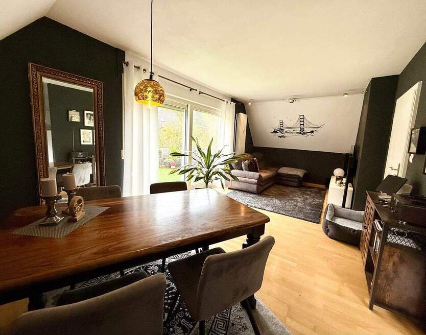 Sonnige 2-Zimmer-Dachgeschosswohnung mit Dachterrasse...! 2 zimmer