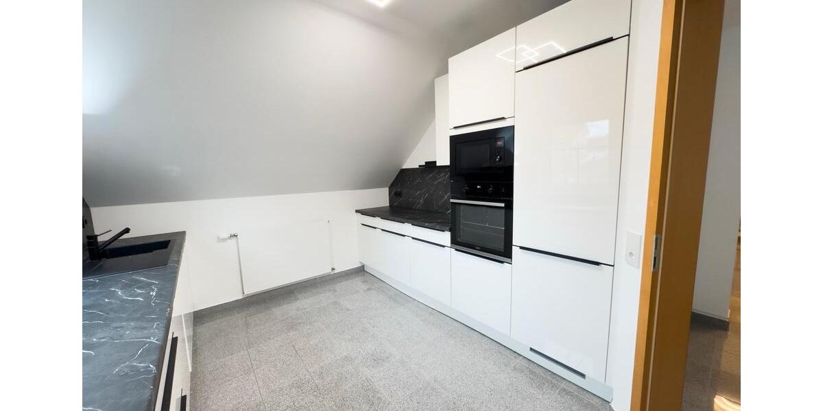 Dachgeschoßwohnung Vaihingen an der Enz - 3 Zimmer, 99 m&sup2;, 1.250&euro; | Angebot:25055327