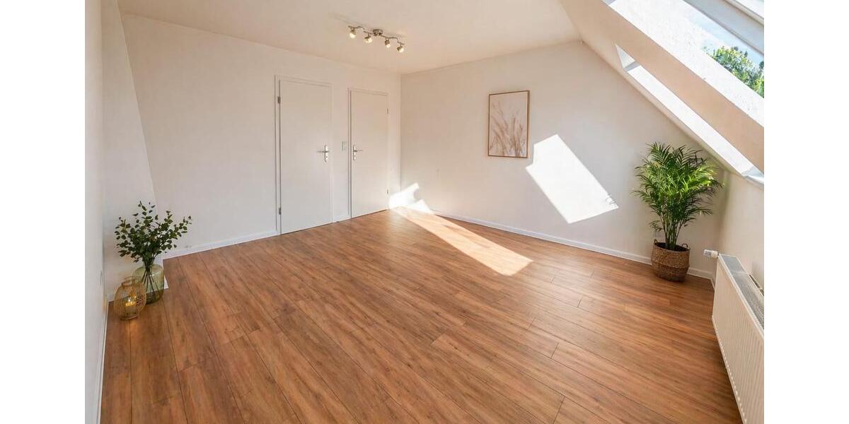 Etagenwohnung Kölln-Reisiek Reisiek - 2 Zimmer, 57 m&sup2;, 870&euro; | Angebot:26272800