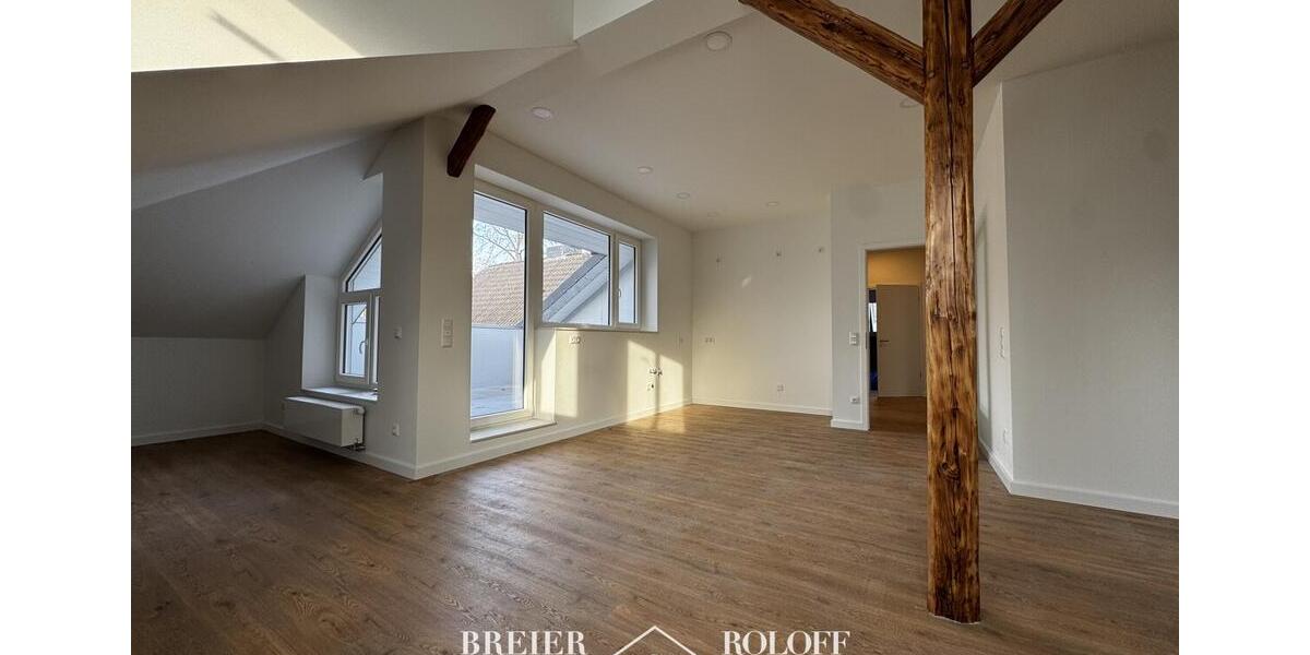 Dachgeschoßwohnung Bückeburg - 3.5 Zimmer, 110 m&sup2;, 1.100&euro; | Angebot:25253206