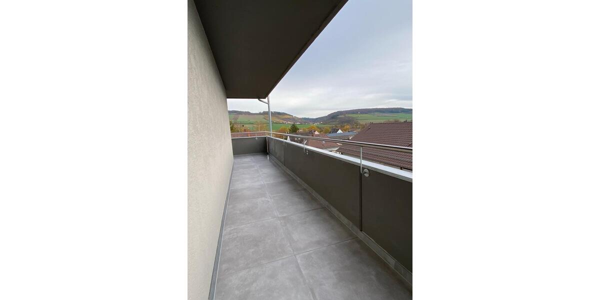 Etagenwohnung Lauda-Königshofen Königshofen - 3.5 Zimmer, 106 m&sup2;, 975&euro; | Angebot:25131313