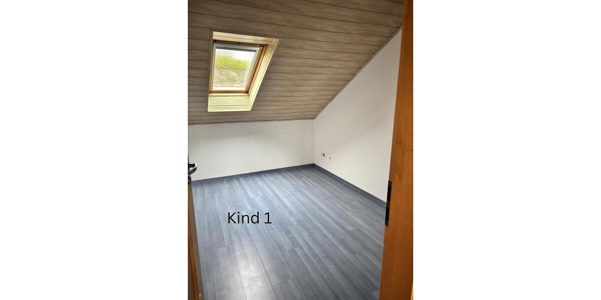 Dachgeschoßwohnung Grafenau Frauenberg - 5 Zimmer, 92 m&sup2;, 680&euro; | Angebot:26517635