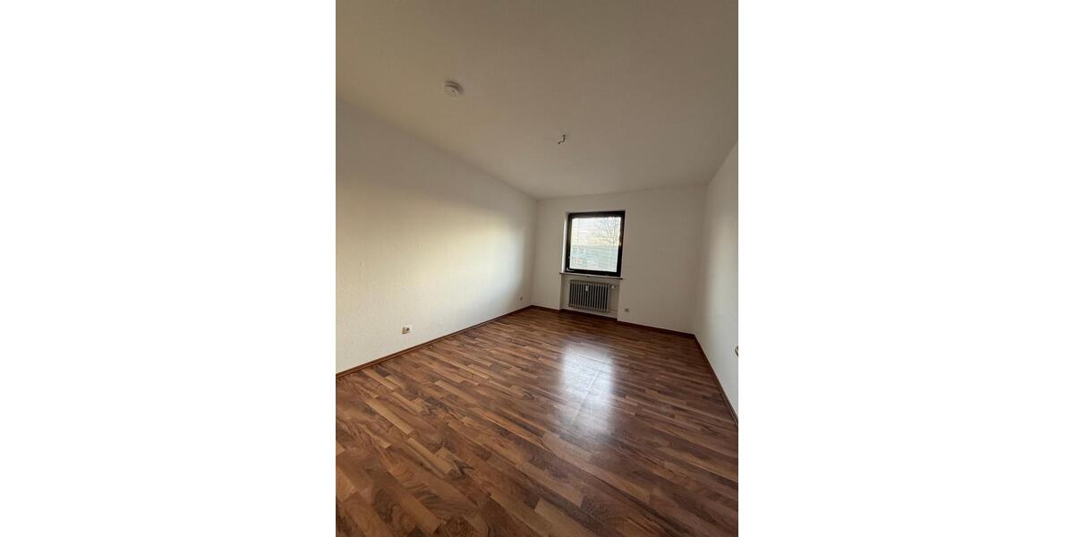 Etagenwohnung Selb - 2 Zimmer, 54 m&sup2;, 590&euro; | Angebot:26094588