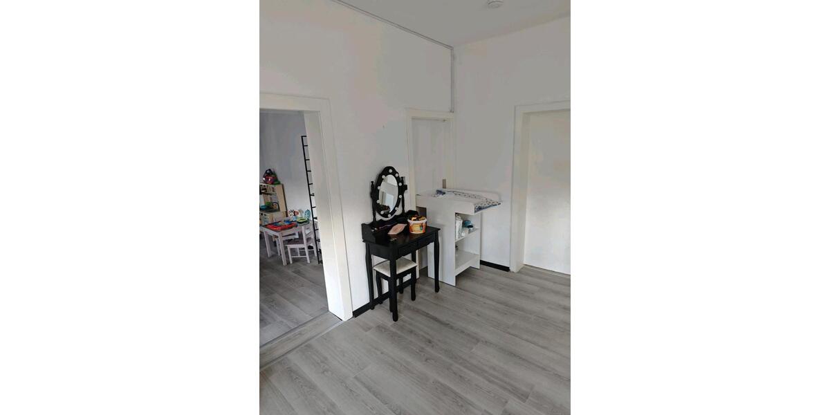 Etagenwohnung Clausthal-Zellerfeld Zellerfeld - 4 Zimmer, 120 m&sup2;, 700&euro; | Angebot:26376840