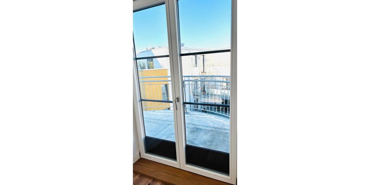 Dachgeschoßwohnung Flensburg Altstadt - 4 Zimmer, 102 m&sup2;, 1.261&euro; | Angebot:26647451