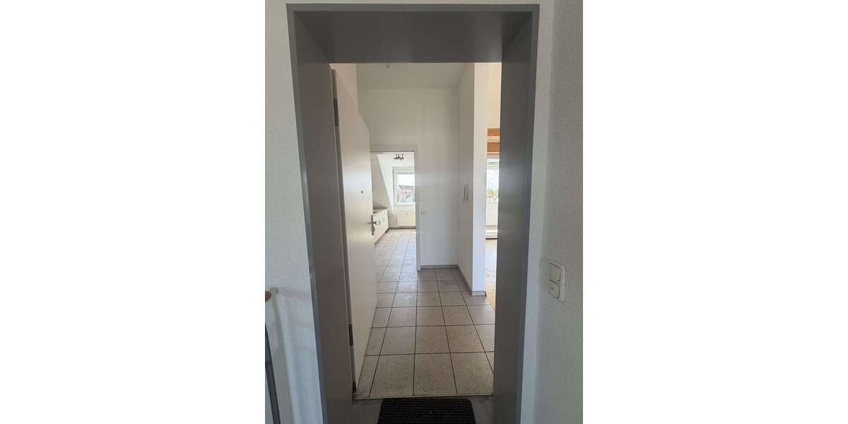 Etagenwohnung Kehl - 2 Zimmer, 88 m&sup2;, 910&euro; | Angebot:26362266