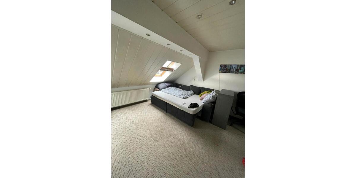 Etagenwohnung Dessau-Roßlau Dessau - 1 Zimmer, 38 m&sup2;, 215&euro; | Angebot:26652951