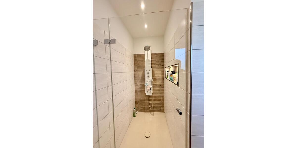 Bungalow Erkrath - 2 Zimmer, 95 m&sup2;, 1.400&euro; | Angebot:25048643