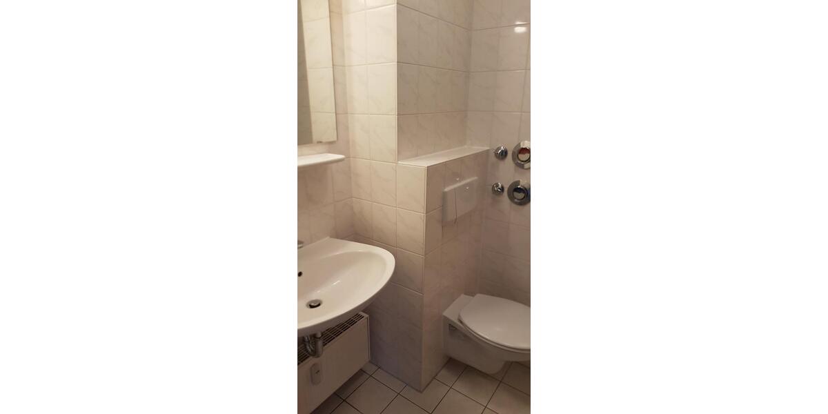 Etagenwohnung Markranstädt - 1 Zimmer, 20 m&sup2;, 250&euro; | Angebot:24494099