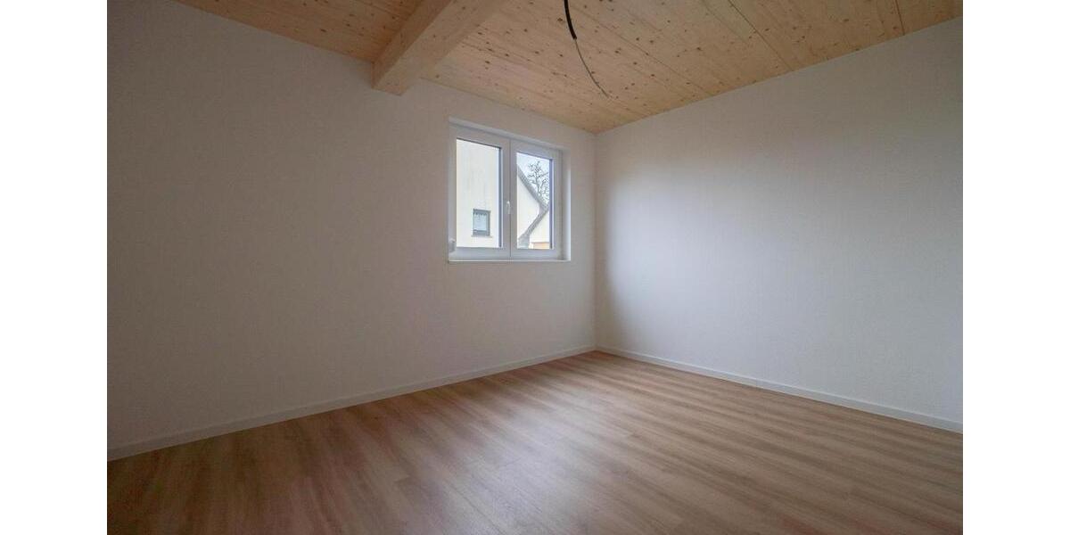 Terrassenwohnung Rosenfeld - 4.5 Zimmer, 100 m&sup2;, 1.280&euro; | Angebot:24679296