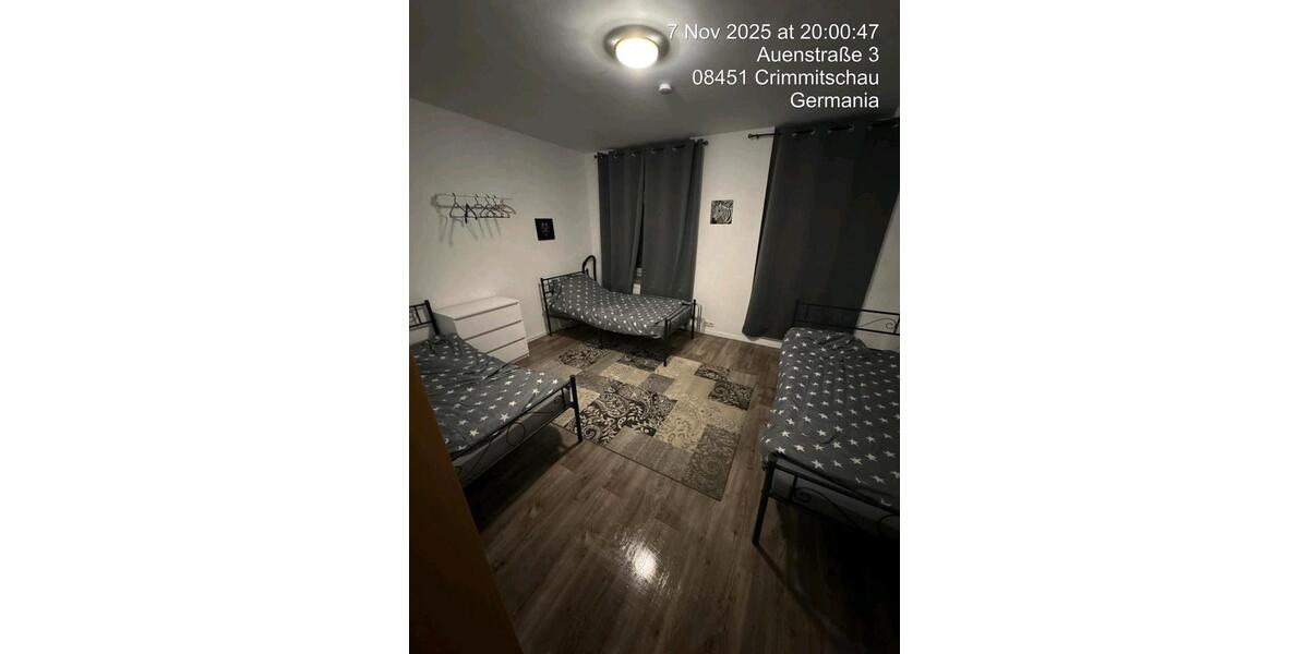 Wohnen auf Zeit Crimmitschau - 3 Zimmer, 100 m&sup2;, 17&euro; | Angebot:24222864
