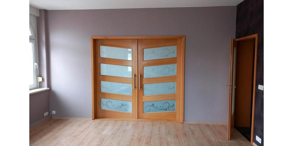 Maisonettenwohnung Werdau - 5 Zimmer, 142 m&sup2;, 1.199&euro; | Angebot:26426380