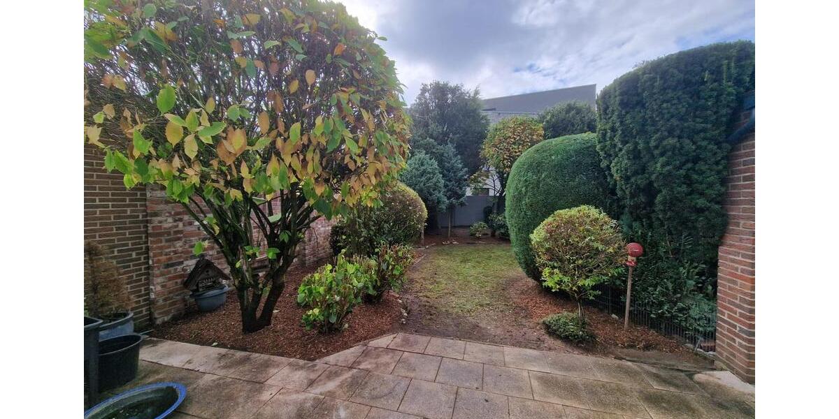 Erdgeschoßwohnung Mönchengladbach Nord - 4 Zimmer, 124 m&sup2;, 1.200&euro; | Angebot:26312960