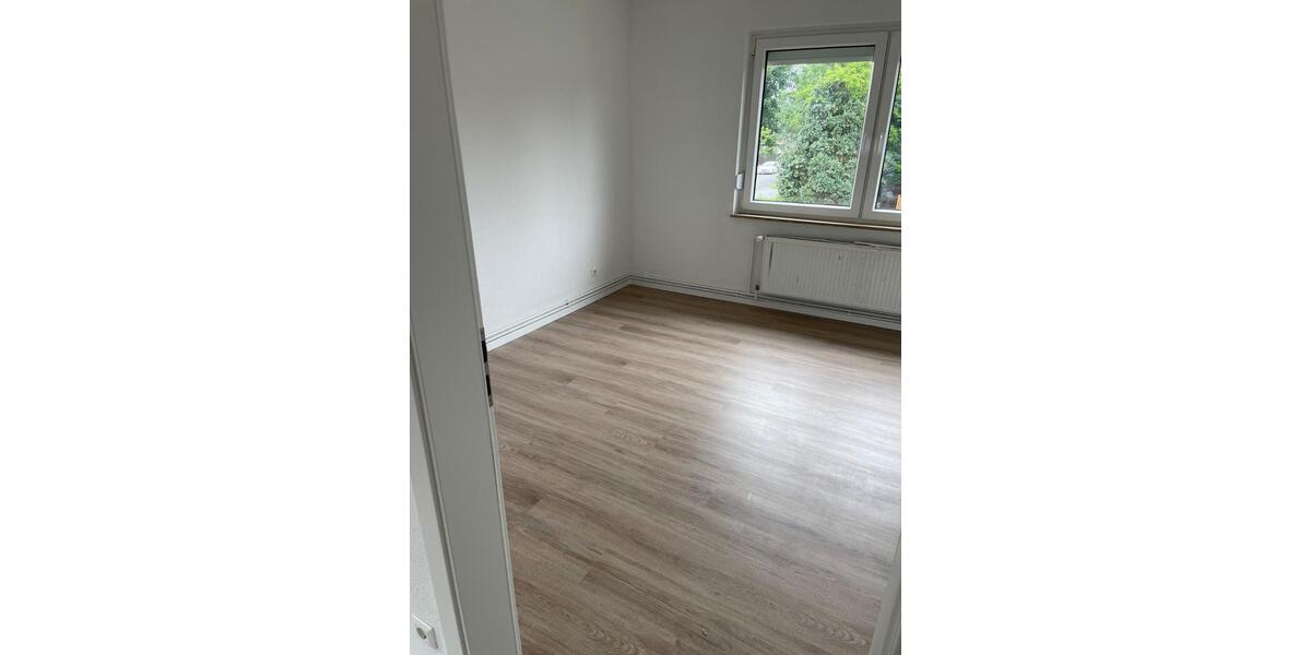 Dachgeschoßwohnung Haselünne - 3 Zimmer, 83 m&sup2;, 700&euro; | Angebot:26003943
